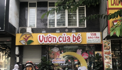 Hệ thống siêu thị 'Vườn của bé' bán hàng không có nhãn phụ tiếng Việt, mập mờ về nguồn gốc?