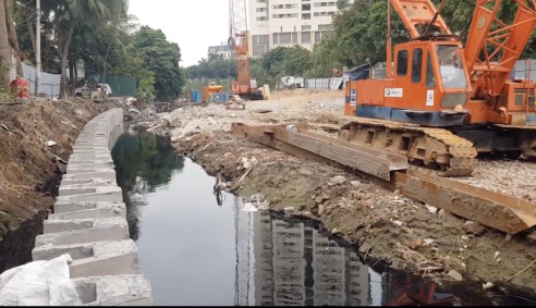 Thi công ẩu tại gói thầu xây dựng kênh La Khê và đường giao thông hai bên bờ kênh