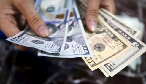 Ông Trump bị điều tra khiến nước Mỹ chao đảo và đồng USD tăng vọt lên đỉnh