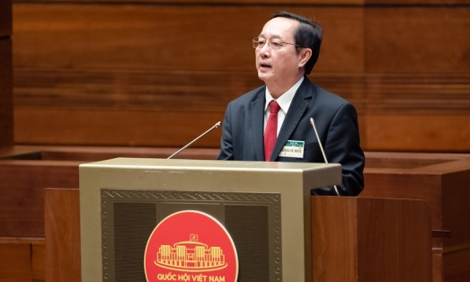 Bộ trưởng Huỳnh Thành Đạt trả lời chất vấn về lĩnh vực khoa học và công nghệ
