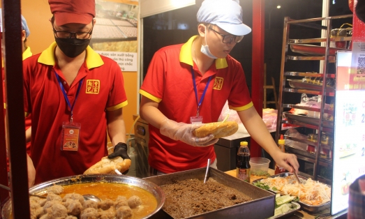 Nhiều thương hiệu bánh mì gây thương nhớ quy tụ tại Lễ hội Bánh mì Việt Nam
