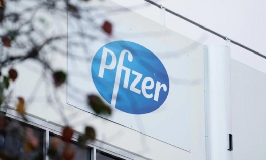 Pfizer chiến thắng AstraZeneca trong vụ kiện về bằng sáng chế thuốc trị ung thư