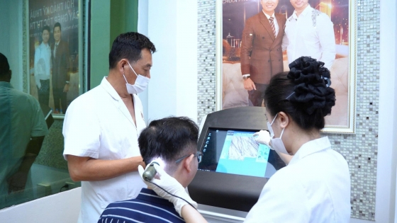 Phòng khám Cấy ghép tóc y học Quốc tế: Hành trình 7 năm phục hồi tóc