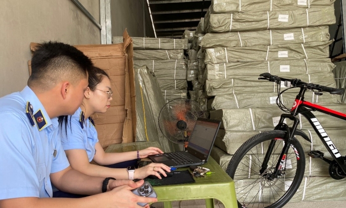 Thái Nguyên: Tạm giữ 300 chiếc xe đạp không rõ nguồn gốc xuất xứ