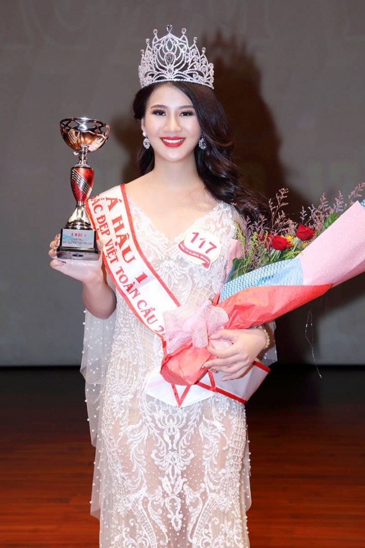 a hau thai my linh la ai