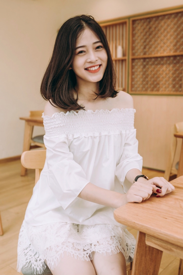 a hau 1 hoa hau viet nam 2018 bui phuong nga 1