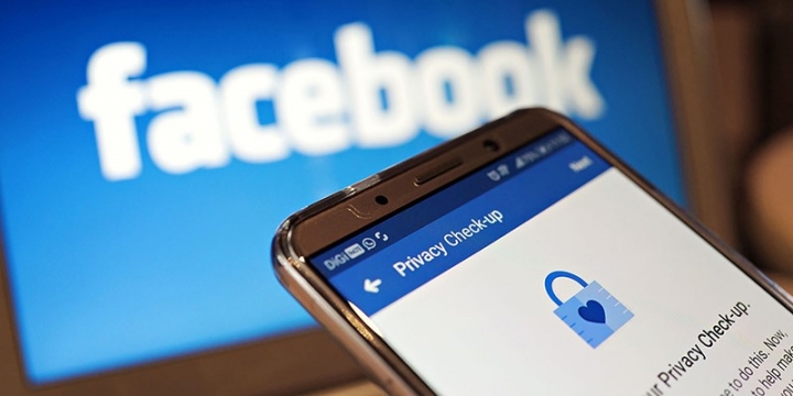 facebook1