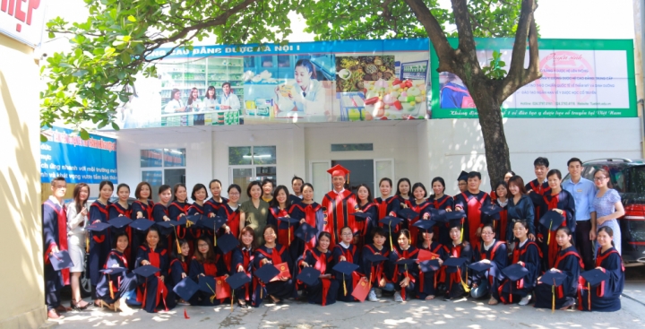 cao-dang-duoc-ha-noi-3