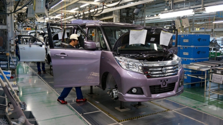 suzuki trieu hoi xe