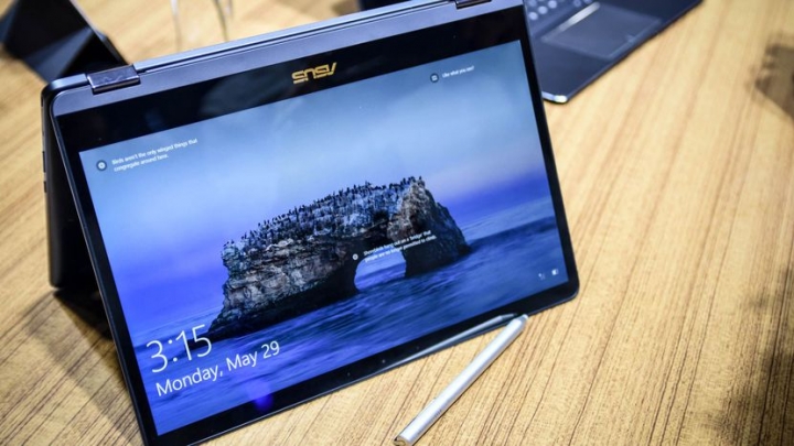 ASUS Zenbook Flip S (UX370)