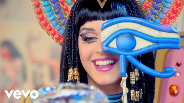 Dark horse