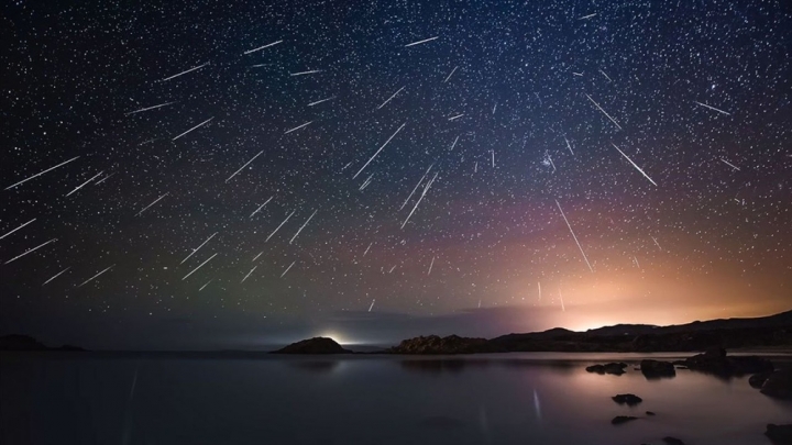 toi-nay-viet-nam-don-mua-sao-bang-eta-aquarids-76-nam-co-1-lan-485f5e59