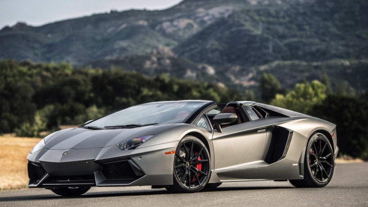 lamborghini Aventador LP700-4