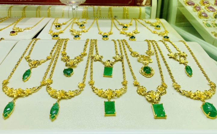 gia vang hom nay ngay 2562019