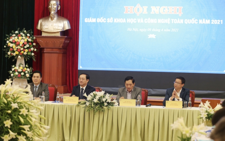 hoi nghi khcn