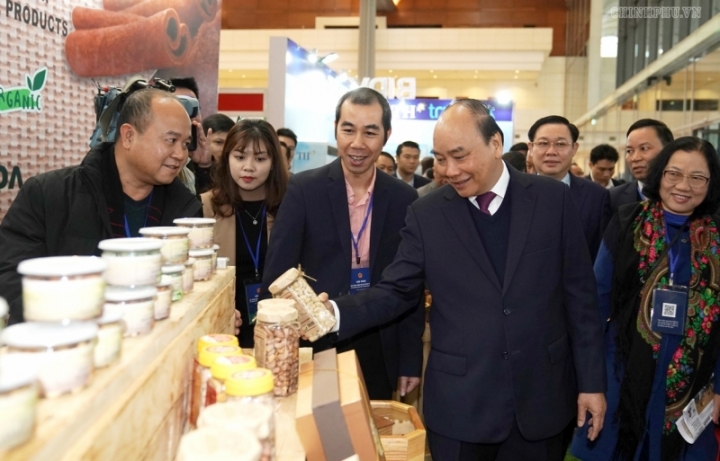 thu tuong nguyen xuan phuc
