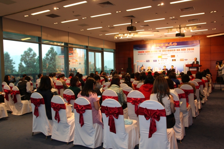 trien lam vietbuild 1