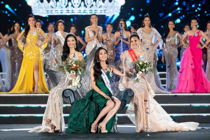 hoa hau the gioi viet nam 2019 luong thuy linh la ai 6