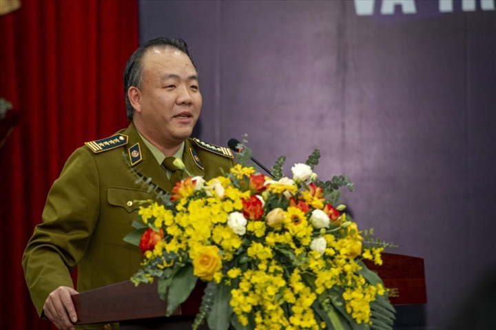 quan ly thi truong