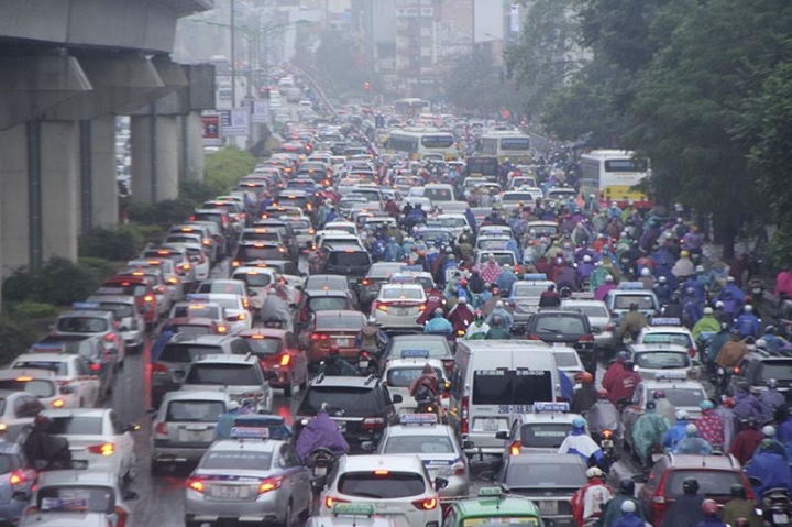 cam xe may tai ha noi