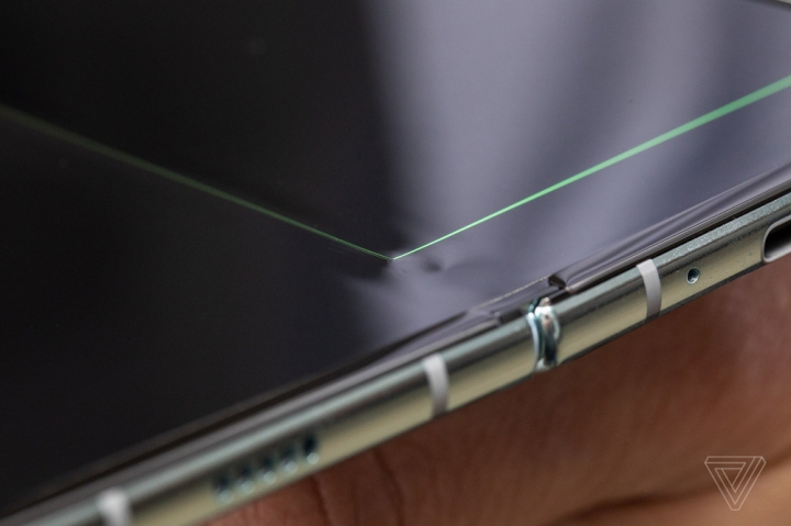 GalaxyFold1