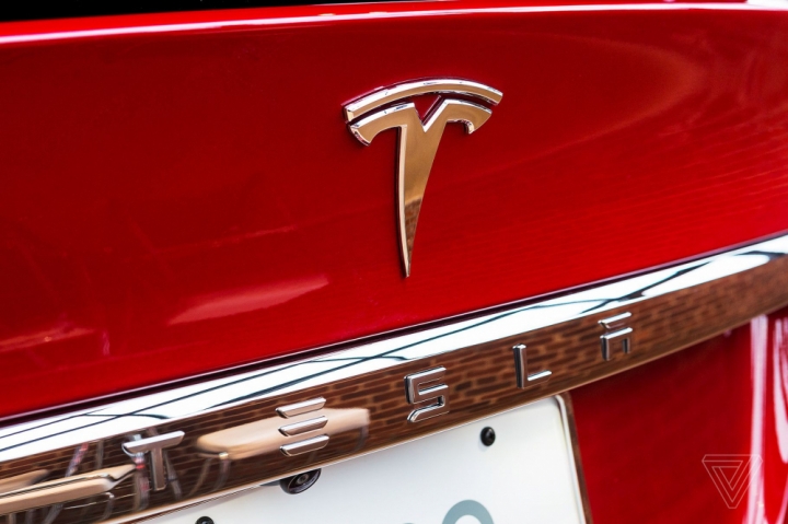 tesla 1