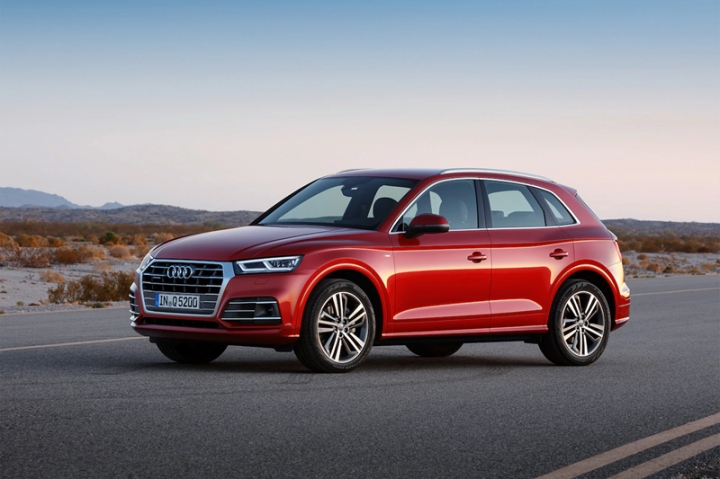 2018_audi_q5_front_three_quarter_01_hztl