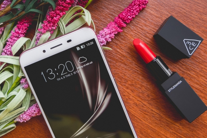 gia ZenFone 3 Max mau hong b