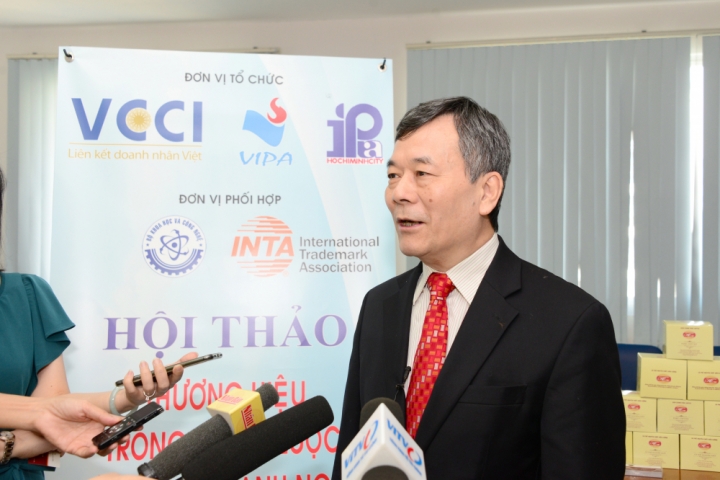 hoi thao 2