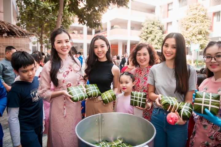 5047_Tieu_Vy_-_Thuy_An_-_Thuy_Vi_1