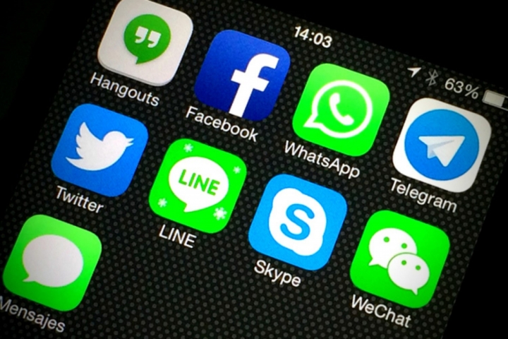 facebook-v-wechat
