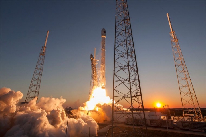 ten-lua-falcon-9 (1)