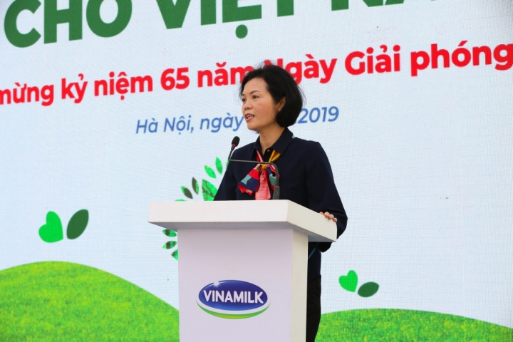 12-nam-vi-su-menh-de-moi-tre-em-deu-duoc-uong-sua-moi-ngay-hinh-anh1236732385