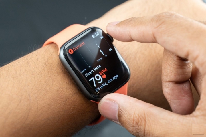 khoi-hai-khi-apple-watch-bi-kien-vi-tinh-nang-theo-doi-nhip-tim