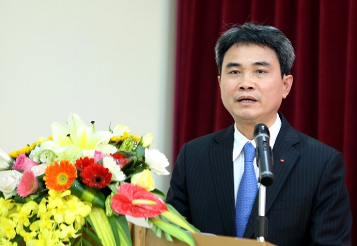 cuc truong dinh huu phi