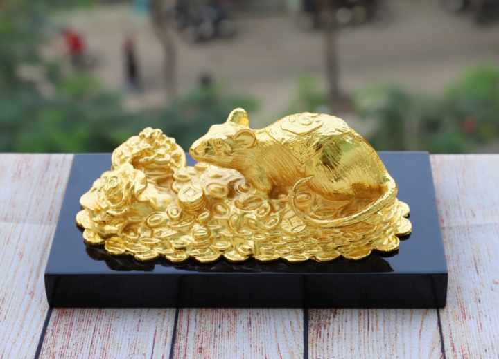 tuong chuot vang 1
