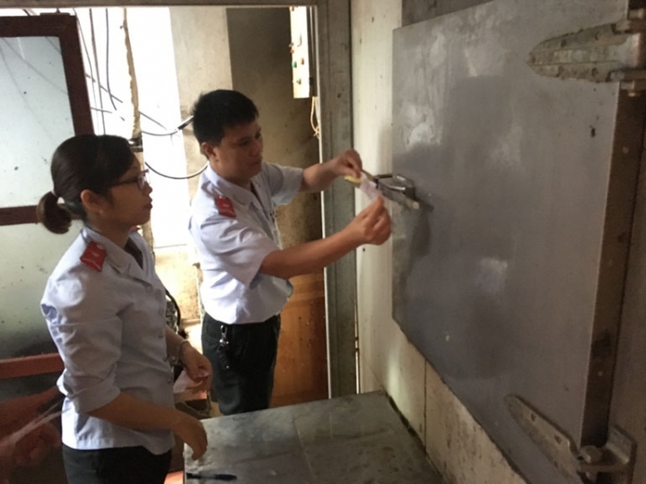 ga khong ro nguon goc
