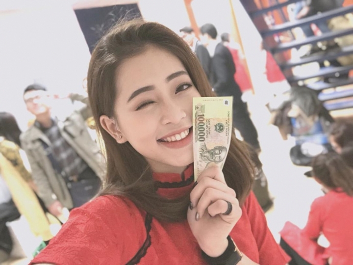 a hau 1 hoa hau viet nam 2018 bui phuong nga 2