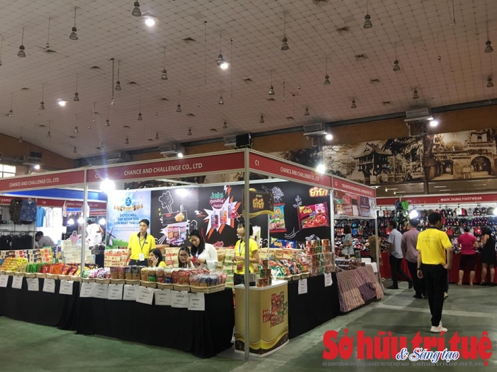 hoi cho ban le hang thai lan
