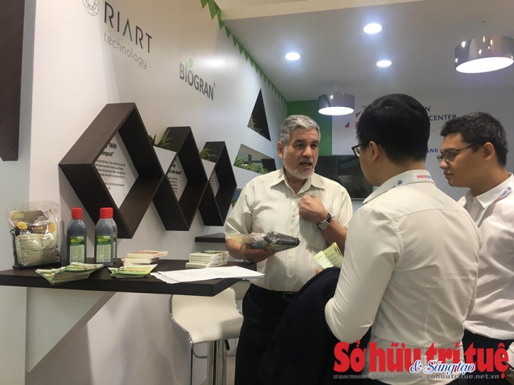 trien lam viet nga 14