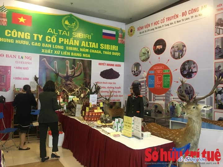 trien lam viet nga 15