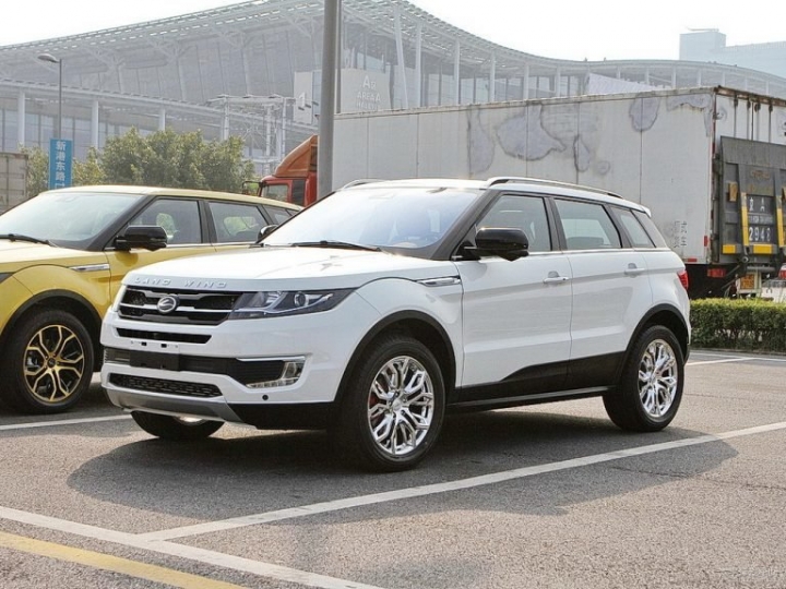 landwind-x7-nhai-thiet-ke-giong-y-het-ranger-rover