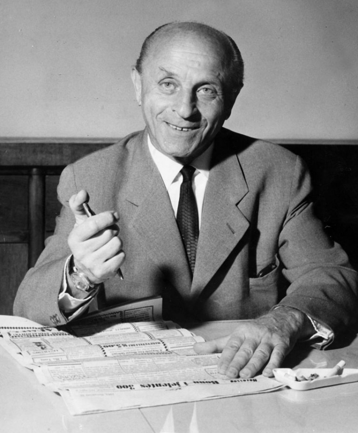 but-bi-László Bíró