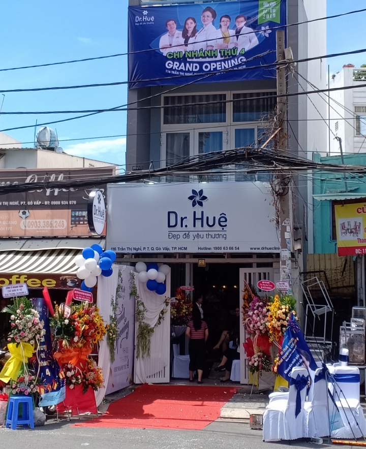 DR HUE